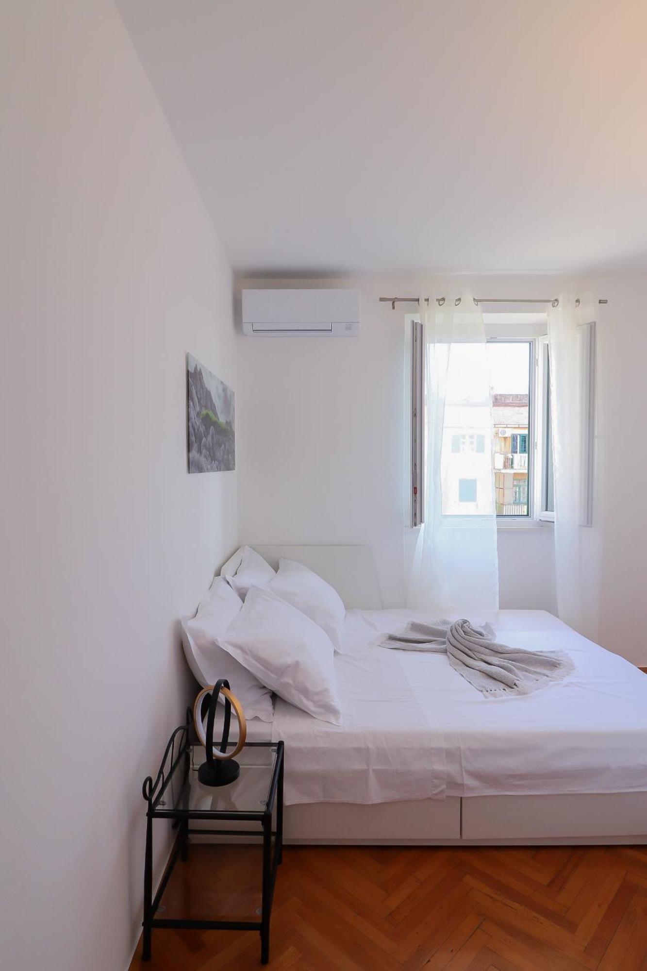 City Center Sunset Penthouse Сплит Екстериор снимка