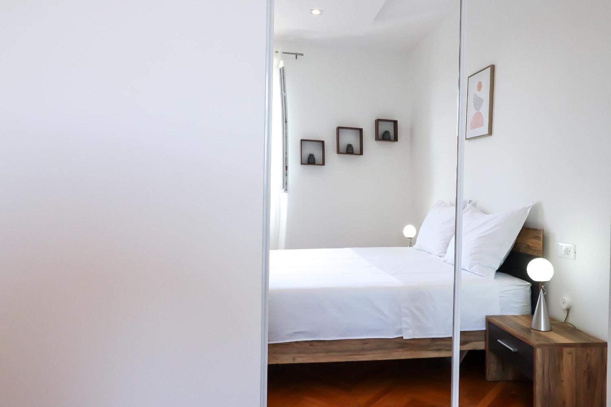 City Center Sunset Penthouse Сплит Екстериор снимка