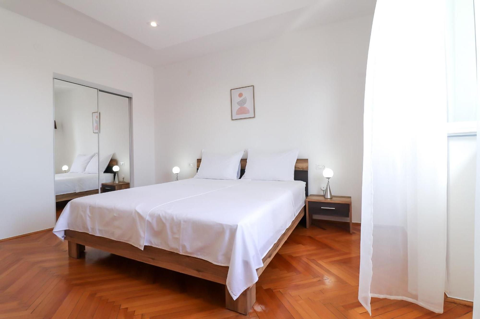 City Center Sunset Penthouse Сплит Екстериор снимка