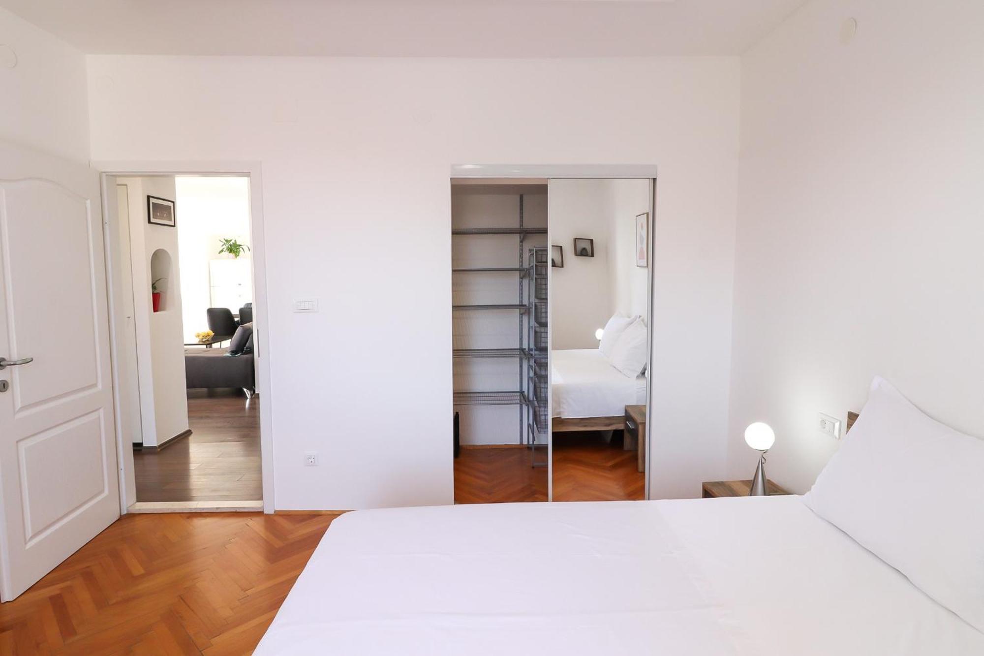City Center Sunset Penthouse Сплит Екстериор снимка