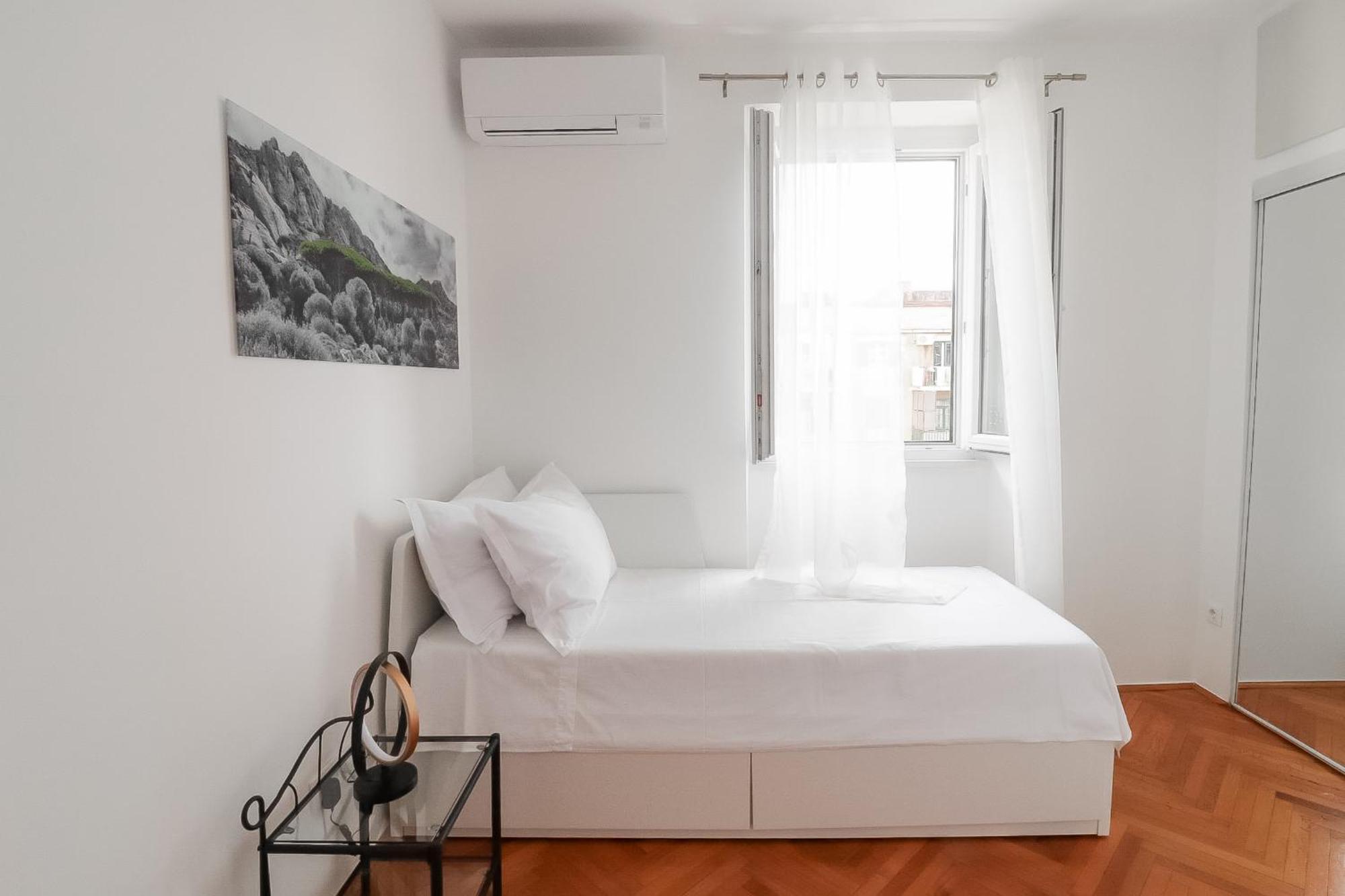 City Center Sunset Penthouse Сплит Екстериор снимка